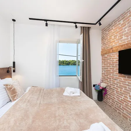 Bed & Breakfast La Riva Luxury